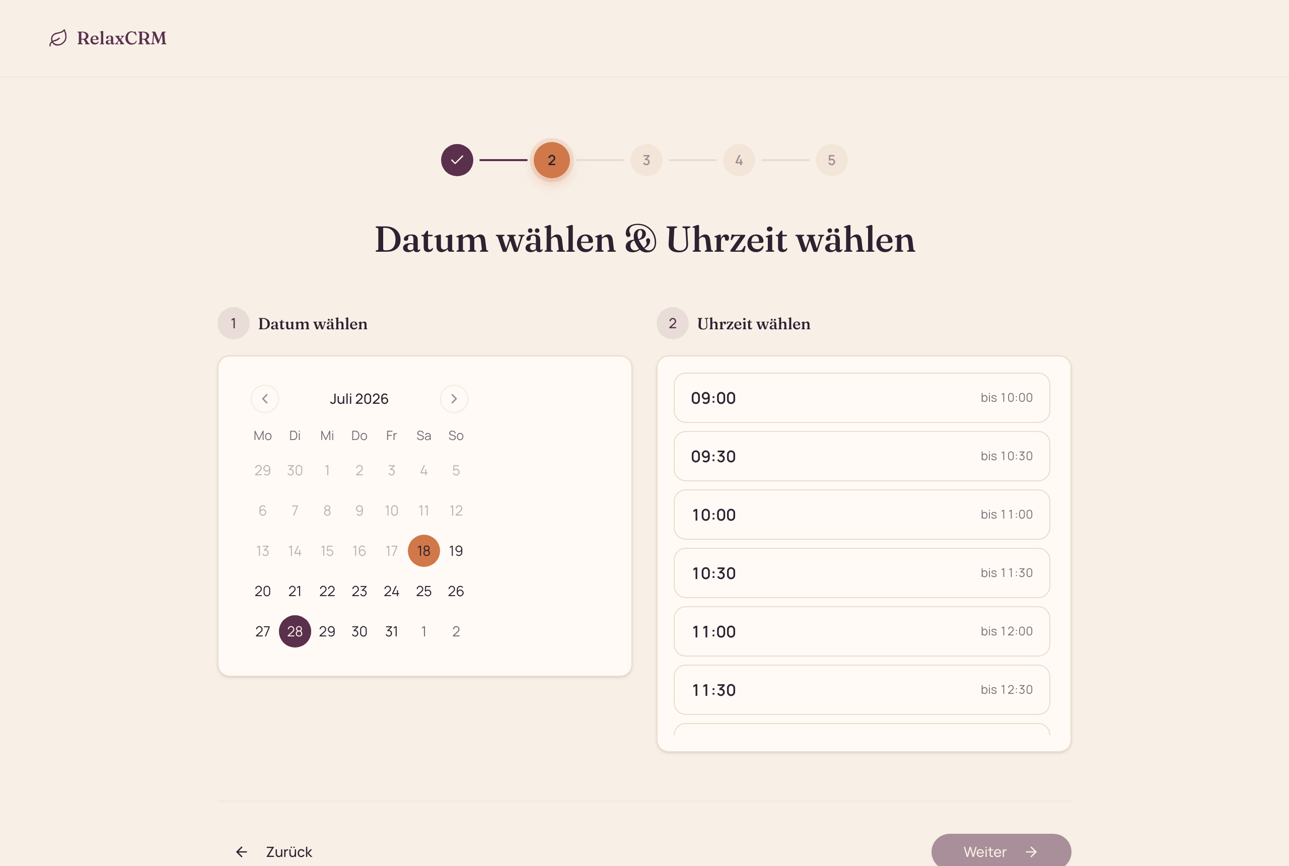 Buchungsseite von RelaxCRM: Kalender zur Datumsauswahl, daneben die freien Uhrzeiten