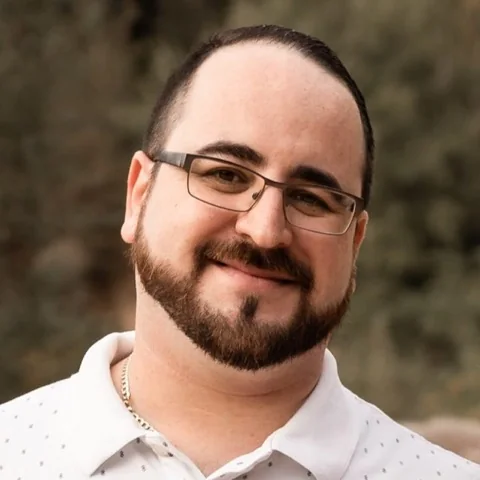 Evgenij Khait, Gründer von RelaxCRM